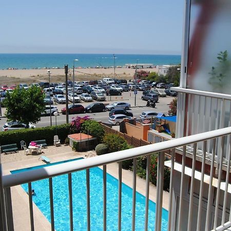 Apartamento Maraka Playa 卡斯特尔德费尔斯 外观 照片