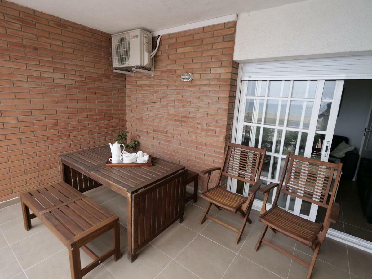 Apartamento Maraka Playa 卡斯特尔德费尔斯 外观 照片